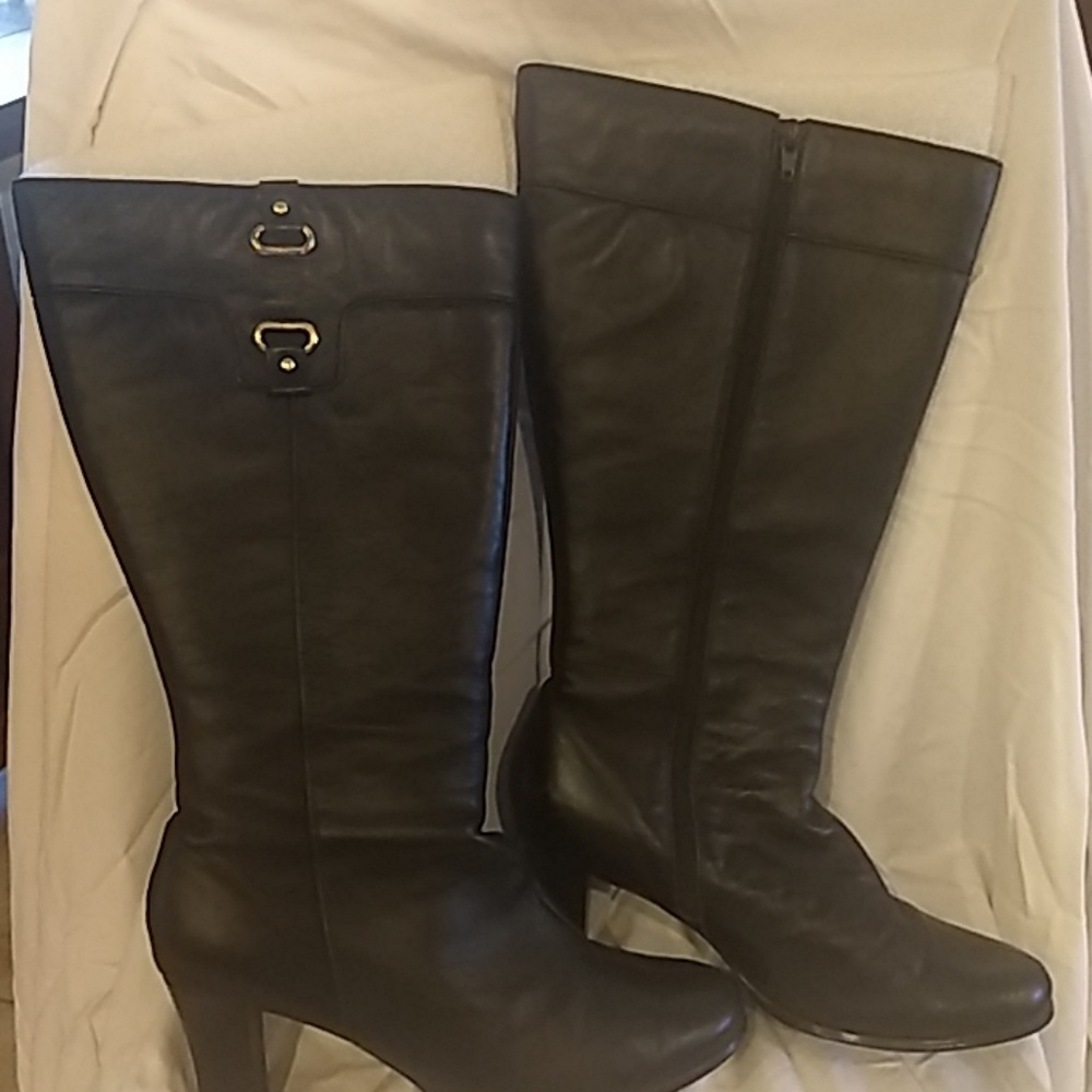 Lady Boots 2 1/2 heel